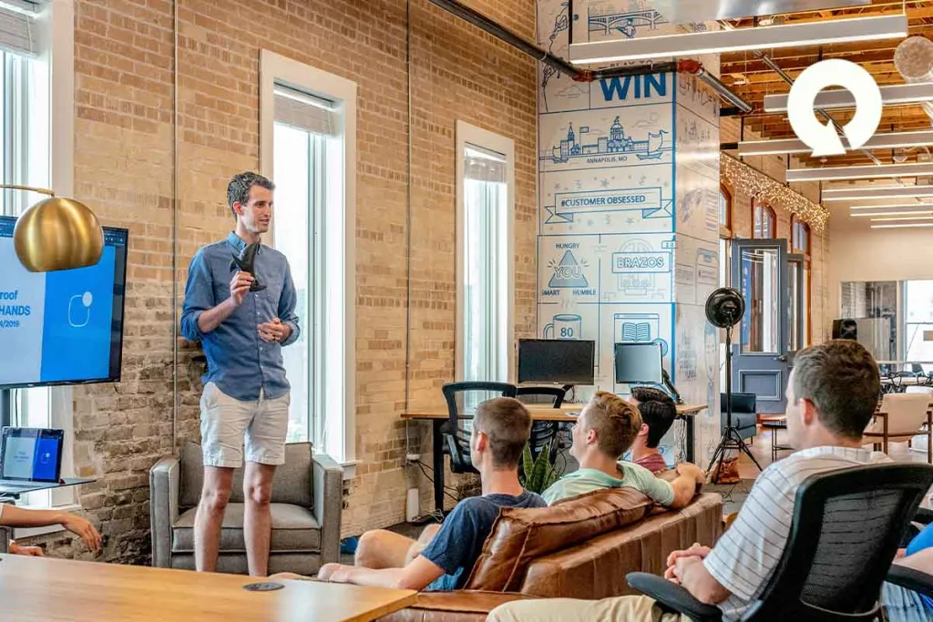 l 2020 è l’anno dell’Economia Circolare e ormai le aziende percepiscono come necessaria la transizione da un modello economico lineare a uno circolare. I vantaggi che la Circular Economy può apportare al tuo business sono molteplici